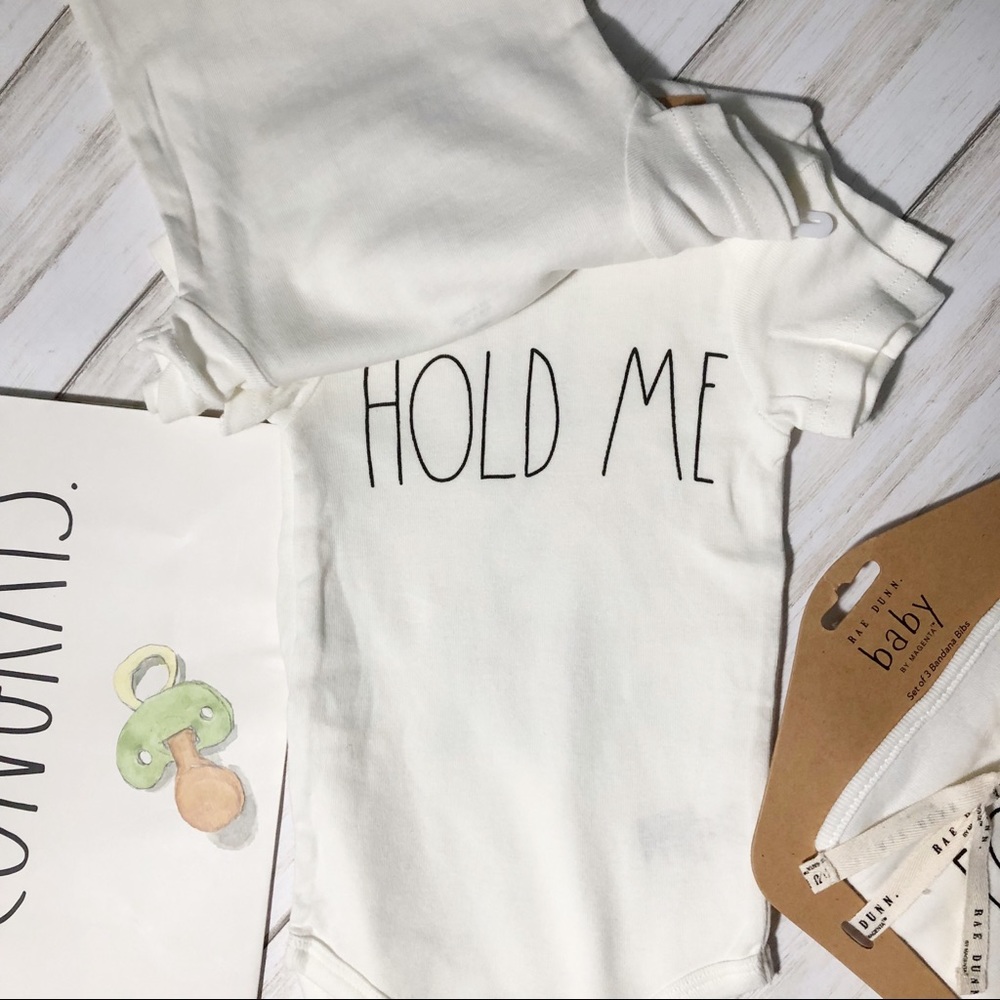 NEW Rae Dunn Onesies & Bib Set with Bonus Gift Bag - Picture 4 of 8